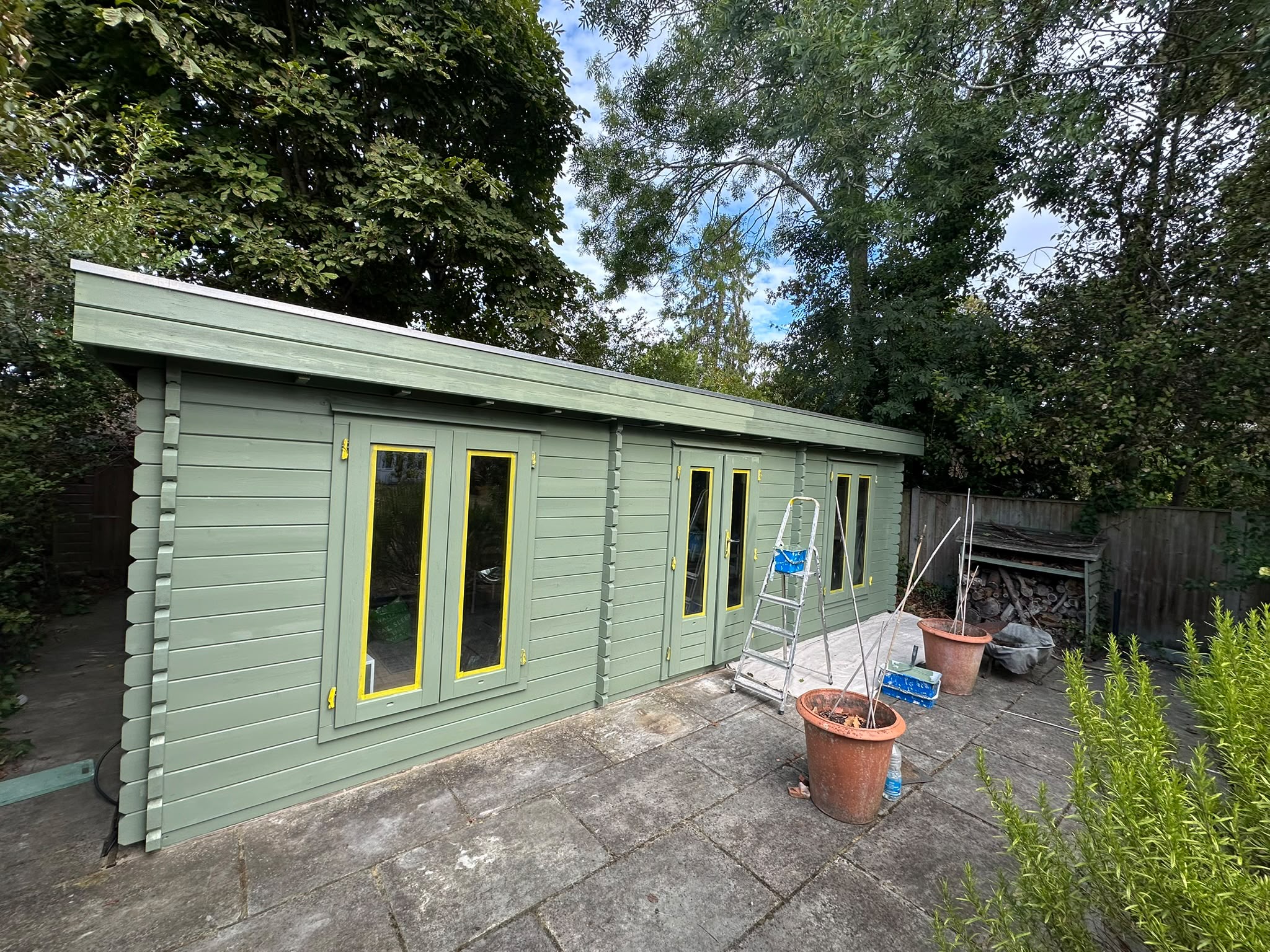 Painting and decorating project in Walton-on-Thames — photo 4